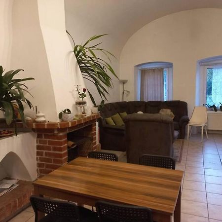 Apartament Bytova Jednotka V Tabore Luznicka 423 Zewnętrze zdjęcie